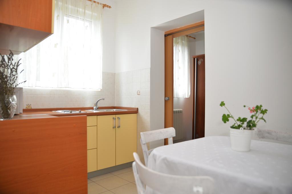 Apartments 5M Tisno Rom bilde
