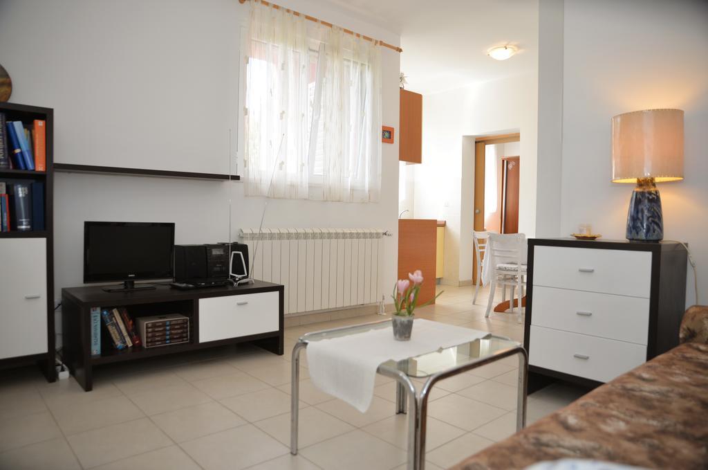 Apartments 5M Tisno Rom bilde
